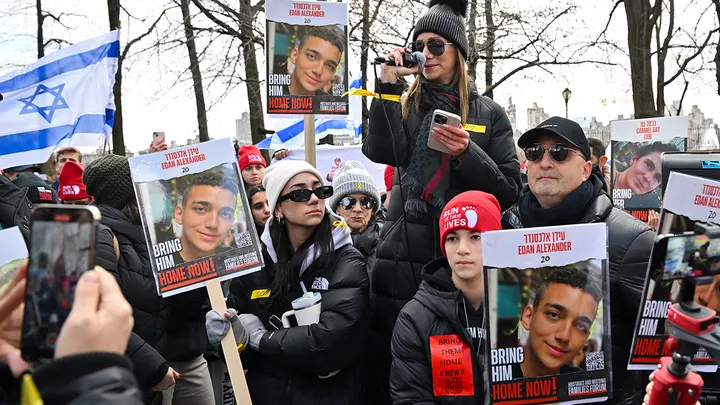 Yael Alexander, the mother of hostage Edan Alexander, speaks during the Run for Their Lives rally and run in Central Park on January 14, 2024, marking the 100th day since the October 7 attack by Hamas, in New York City. (Photo by Alexi Rosenfeld/Getty Images)